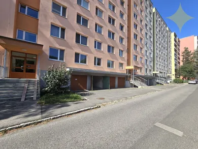 Na predaj objekt, 13 m², Bratislava-Dúbravka, Ľuda Zúbka