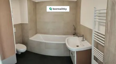 Na prenájom 2-izbový byt, 44 m², Bratislava-Ružinov