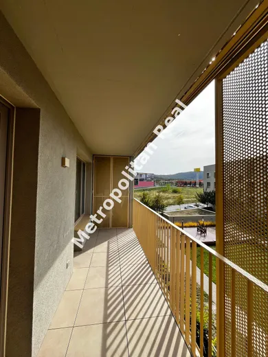 Na predaj 2-izbový byt, 49 m², Bratislava-Devínska Nová Ves