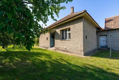 Na predaj dom, 136 m², Čereňany, Prievidzská