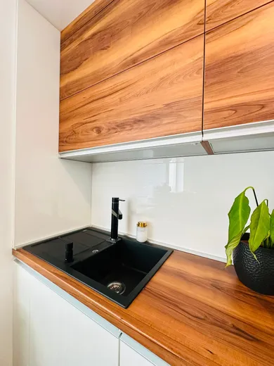 Na prenájom 2-izbový byt, 81 m², Galanta, Parková