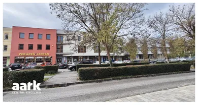 Na prenájom objekt, 33 m², Trnava, Ulica Paulínska