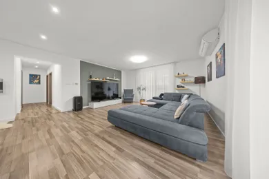 Na predaj 4-izbový dom, 155 m², Hviezdoslavov, Stromová ulica