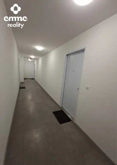 Na prenájom 2-izbový byt, 39 m², Dunajská Streda
