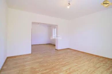Na predaj 5-izbový dom, 190 m², Žilina