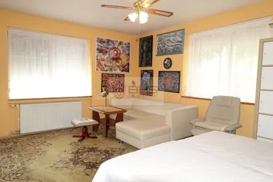 Na predaj 3-izbový dom, 93 m², Mojmírovce, Tretí rad