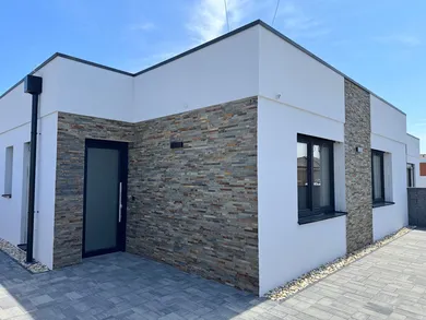 Na predaj dom v Hviezdoslavov · €319 900 · Novostavba