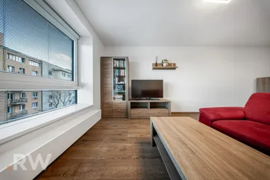 Na predaj 3-izbový byt, 86 m², Bratislava-Staré Mesto, Blumentálska