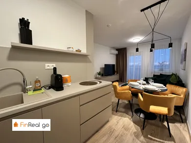 Na prenájom 2-izbový byt, 45 m², Bratislava-Ružinov, Hraničná