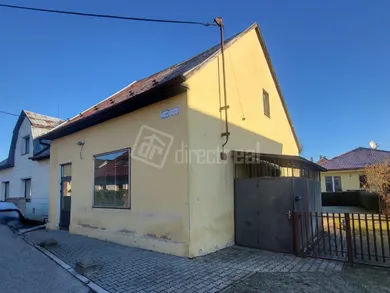 Lokale komercyjne na wynajem, Trenčín · €800