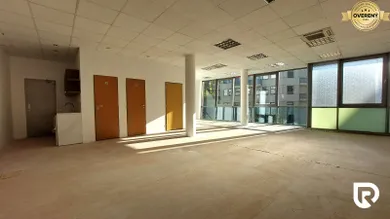 Na prenájom komerčné, 29 m², Trenčín, Legionárska