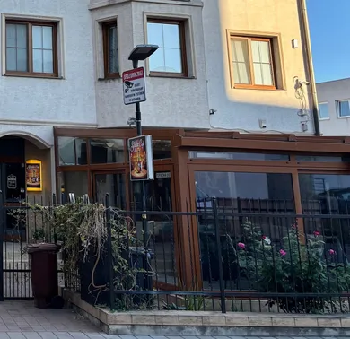 Na prenájom komerčné v Senec · €1 300 · Novostavba