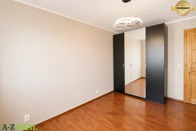 Na prenájom 3-izbový byt, 80 m², Bratislava-Karlova Ves