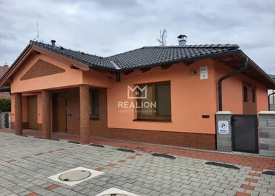 Na prenájom dom, 180 m², Stupava, Krajná
