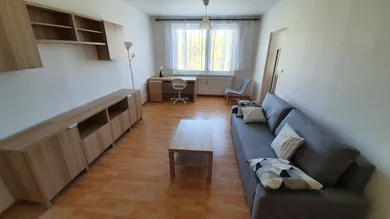 Mieszkania na wynajem, 2-pokojowe, Žilina · €640