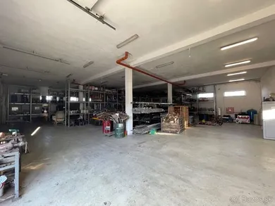 Na predaj objekt, Svätý Jur, Krajinská cesta