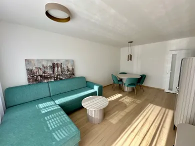 Na prenájom 3-izbový byt, 82 m², Žilina, Černovská