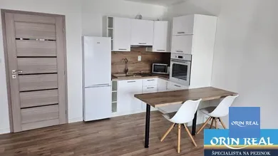 Byty na prenájom 1-izbový, Pezinok · €550