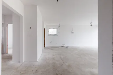 Na predaj dom, 84 m², Dunajský Klátov