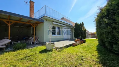 Domy na sprzedaż, 4-pokojowe, Dunajská Lužná · €279 900