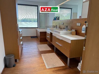 Na predaj 3-izbový dom, 240 m², Bratislava-Jarovce, Jazerná
