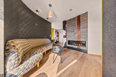 Na predaj 1-izbový byt, Bratislava-Staré Mesto, Námestie Martina Benku