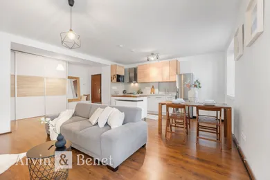 Квартири в оренду, 3-кімнатні, Bratislava-Staré Mesto · €850