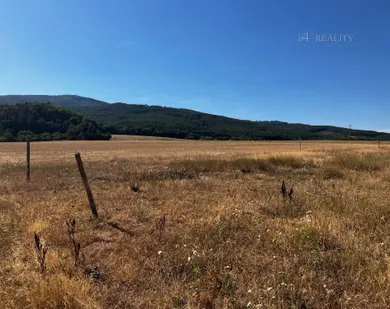 Na predaj pozemok, 492 m², Dubodiel