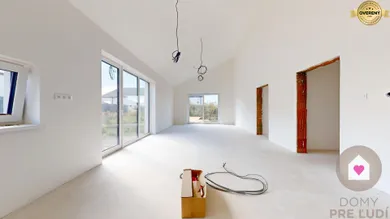 Na predaj 4-izbový dom, 117 m², Senec, Karasova
