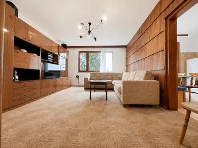 Byty na prenájom 3-izbový, Bratislava-Rača · €799
