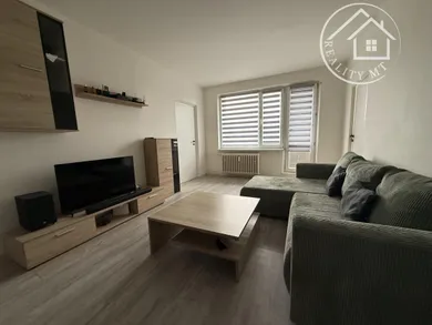 Mieszkania na sprzedaż, 3-pokojowe, Martin · €140 000