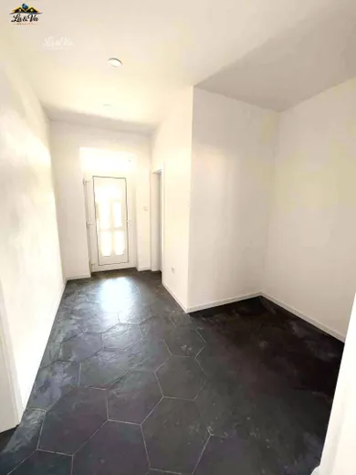 Na predaj 4-izbový dom, 175 m², Lužianky