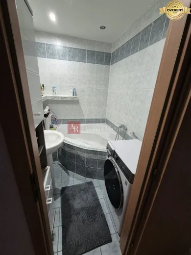 Na predaj 3-izbový byt, 73 m², Banská Bystrica, Tatranská