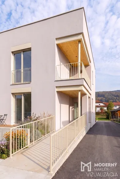 Na predaj 3-izbový byt, 90 m², Bardejov, Orechová