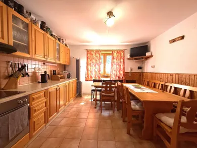 Na predaj 8-izbový dom, Terchová