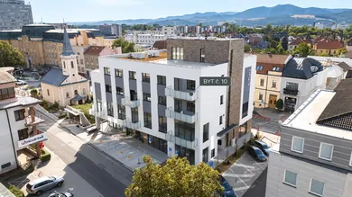 Na predaj 3-izbový byt, 97 m², Trenčín, Nám. sv. Anny