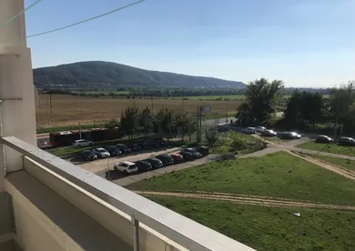 Na prenájom 1-izbový byt, 30 m², Bratislava-Devínska Nová Ves