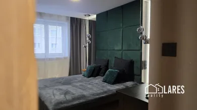 Mieszkania na wynajem, 3-pokojowe, Prievidza · €600
