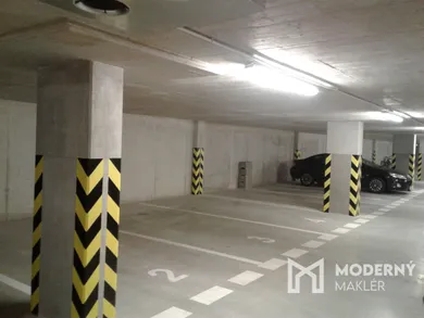 Objekty na prenájom, Bratislava-Petržalka · €99