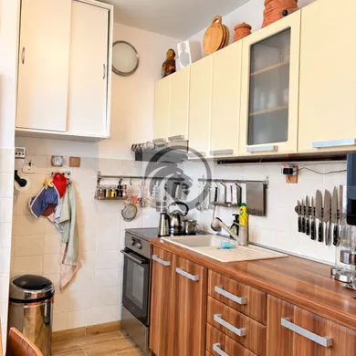 Na predaj 3-izbový byt, 64 m², Vráble, Sídl. Kaška