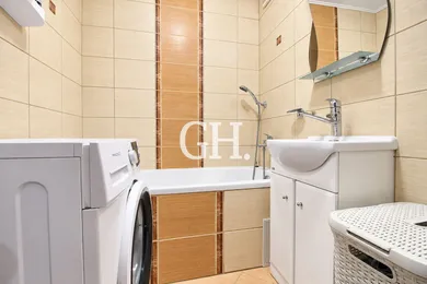 Na predaj 3-izbový byt, 75 m², Revúca, Daxnerova