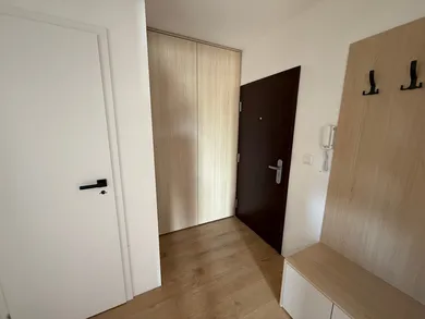 Na prenájom 2-izbový byt, 48 m², Čadca, Hurbanova