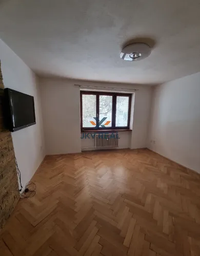 Mieszkania na wynajem, 2-pokojowe, Banská Bystrica · €730
