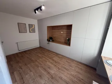 Eladó lakások, 1-szobás, Kežmarok · €108 900