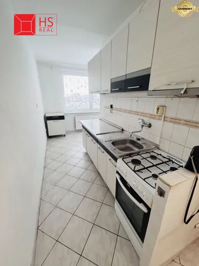 Eladó lakások, 2-szobás, Nové Zámky · €120 000