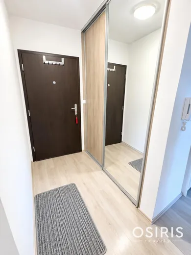 Na predaj 2-izbový byt, 57 m², Rovinka, -