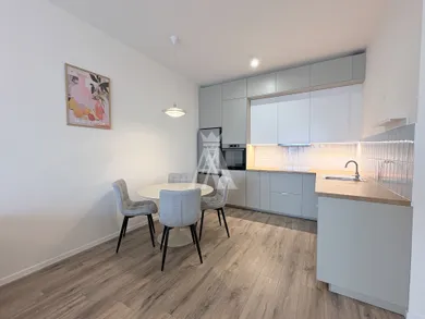 Na prenájom 2-izbový byt, 56 m², Košice-Staré Mesto, Žriedlová