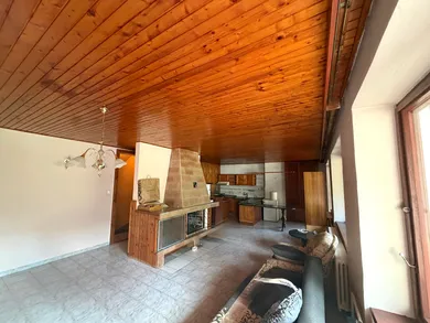 Na predaj 5-izbový dom, 450 m², Malachov, Banícka