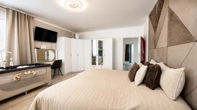 Na predaj 5-izbový dom, 251 m², Veľká Mača, Cigánska