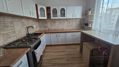 Mieszkania na sprzedaż, 2-pokojowe, Levice · €97 000